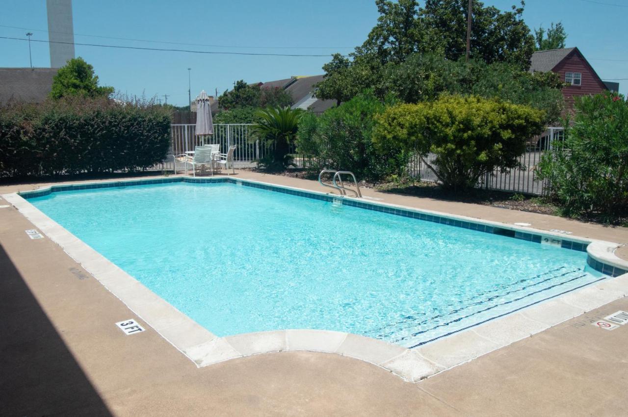 America'S Inn Houston Eksteriør bilde